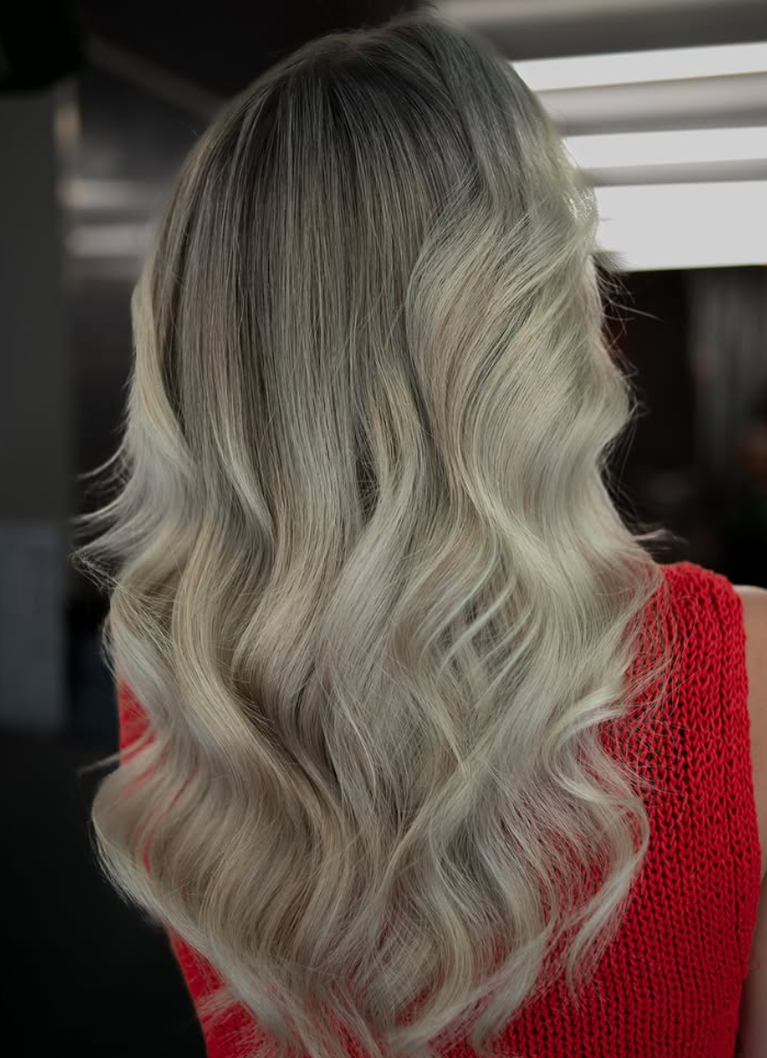 Coloración artística con técnica de color creativa